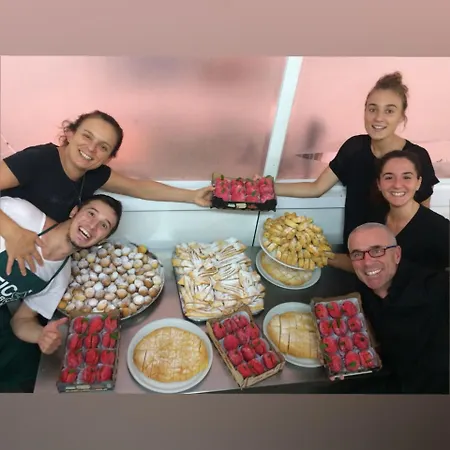 Ξενοδοχείο Donegal