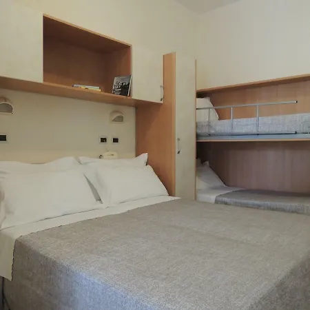 Donegal מלון צ'סנטיקו